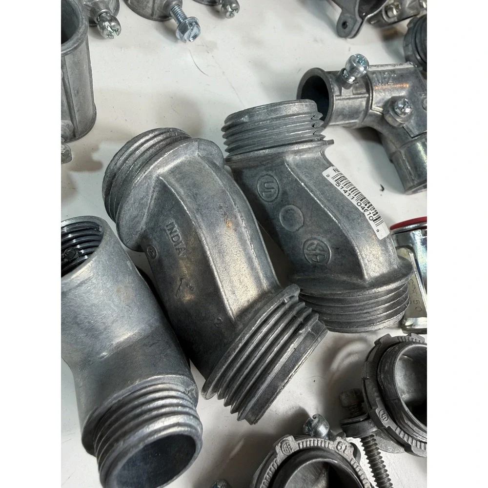 Electrical Conduit Fittings Lot: EMT Connectors, Couplings & Locknuts
